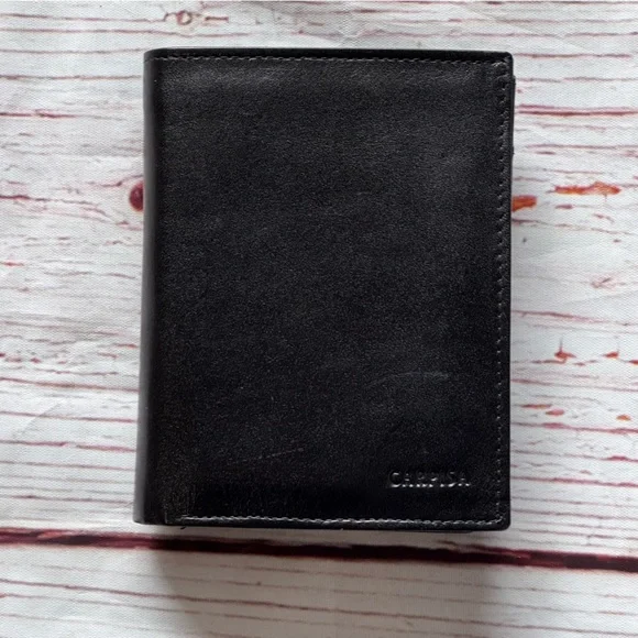 NIB Carpisa Torfino Go Wallet in Black Leather